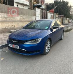 Chrysler 200